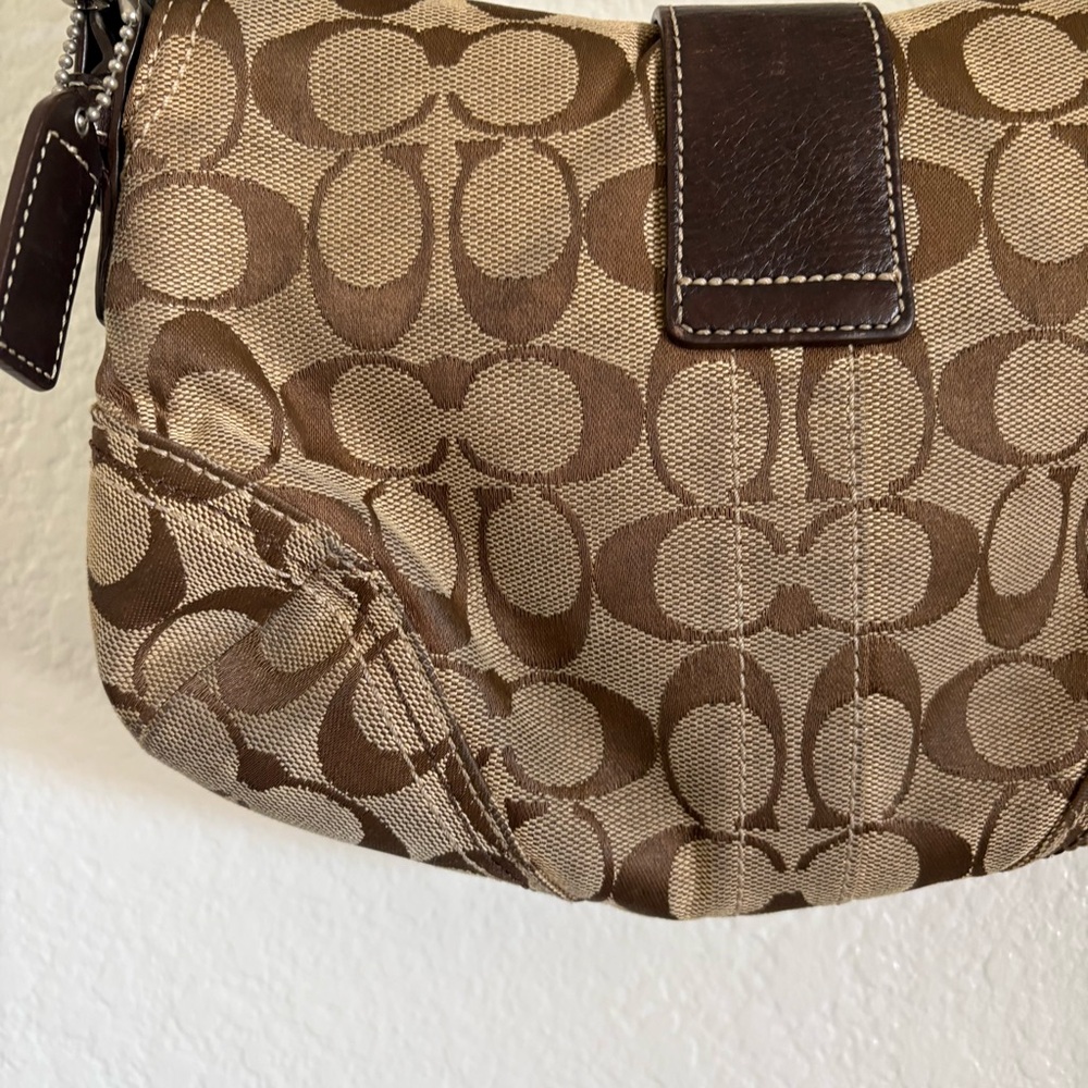 Y2K Coach Soho Signature Flap Buckle Small Canvas Shoulder Bag in Brown 060 6171 - Picture 7 of 11